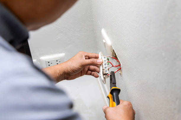 Best Ceiling Fan Installation Electrician  in Vernon, TX